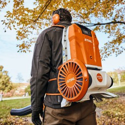 Dmuchawa akumulatorowa Stihl Pro BGA 300, bez akumulatora i ładowarki