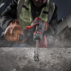 Czteroostrzowe wiertło Milwaukee SDS-Max 24/200/320mm