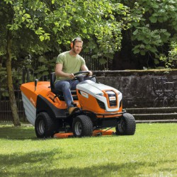 Stihl RT 6127 ZL Traktor ogrodowy