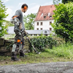 KombiMotor Stihl  KM 131 R Jednostka napędowa 1,9 KM