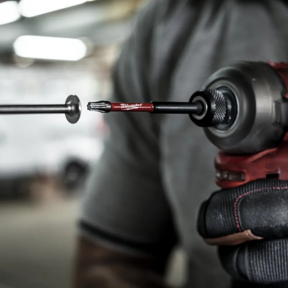 Wkrętarka Milwaukee M18 FUEL w akcji
