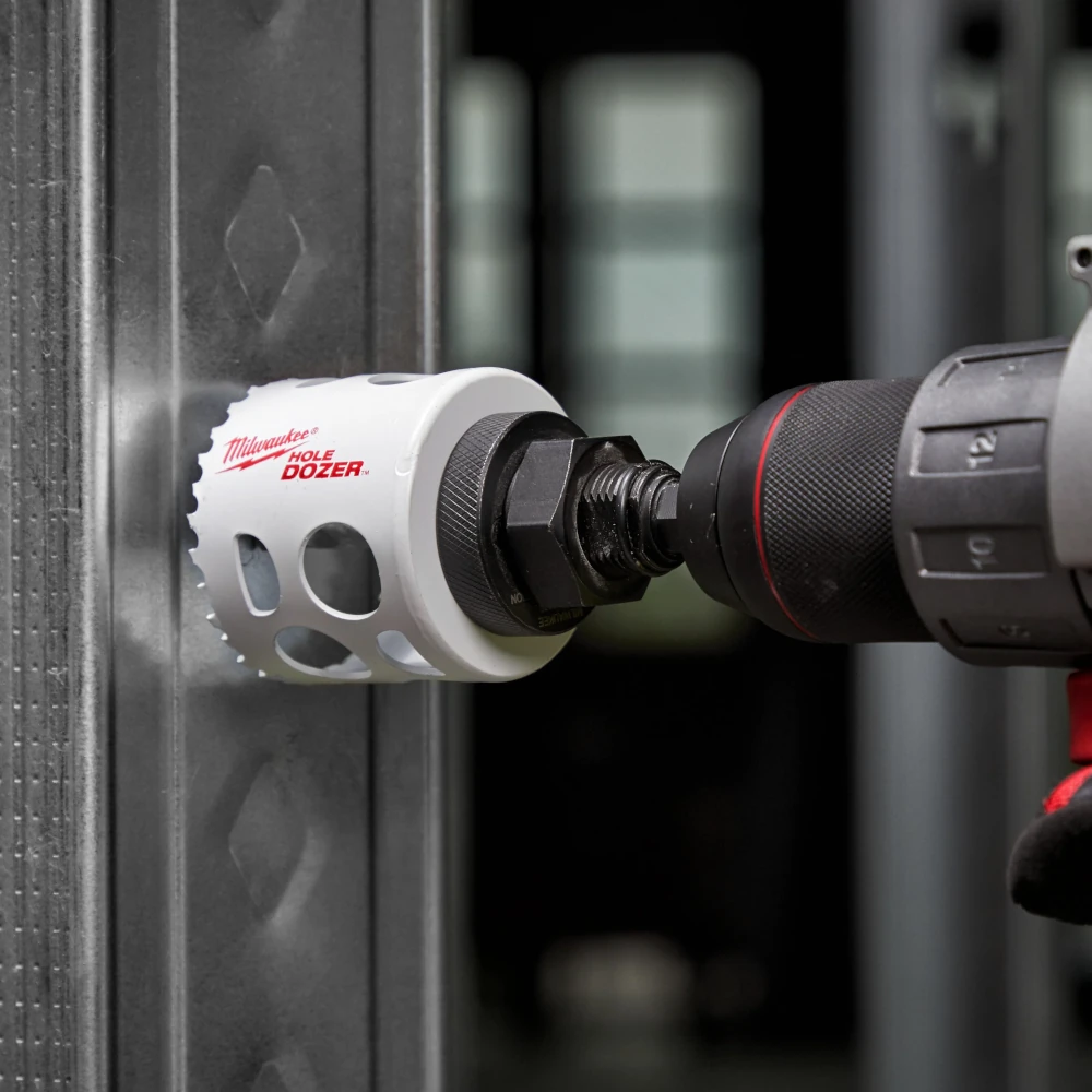 Wkrętarka Milwaukee M18 FUEL w akcji