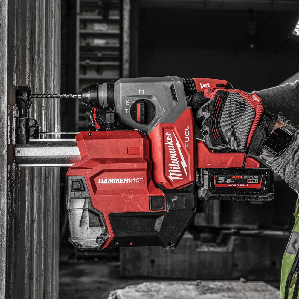 Wkrętarka Milwaukee M18 FUEL w akcji