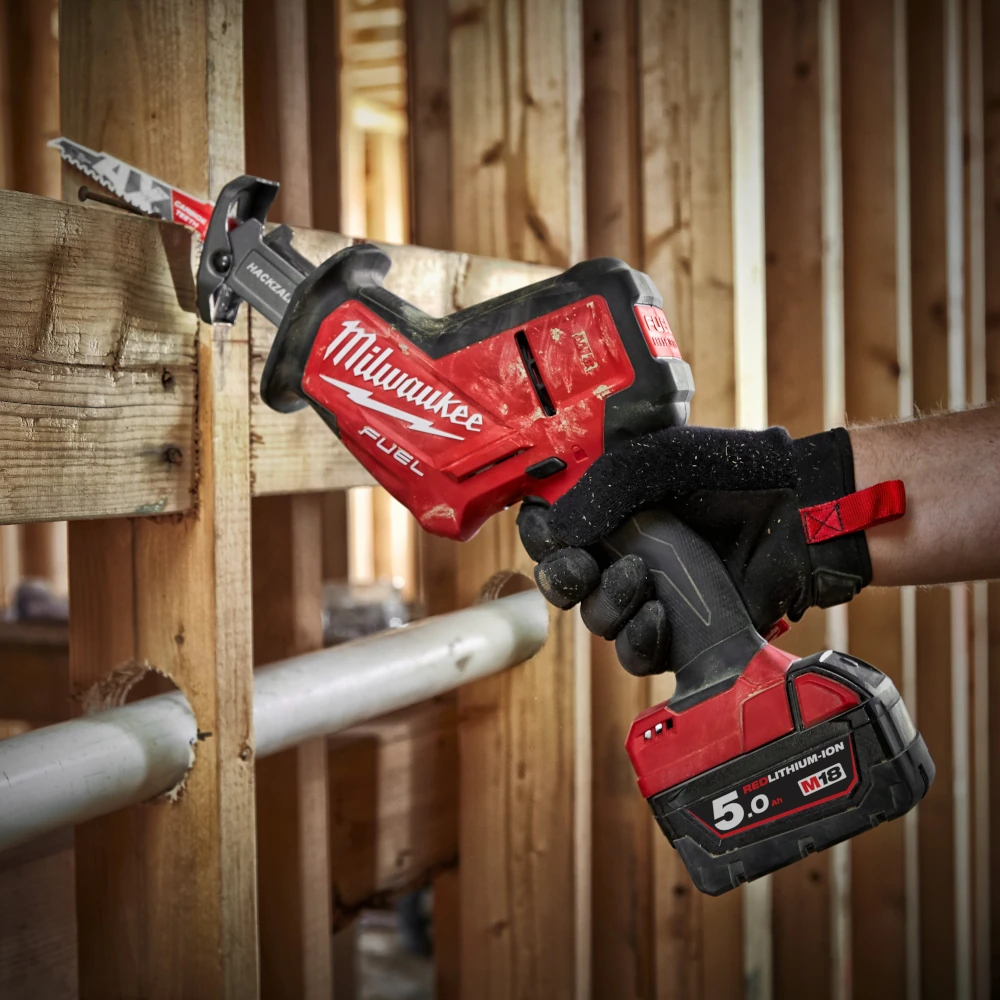 Wkrętarka Milwaukee M18 FUEL w akcji