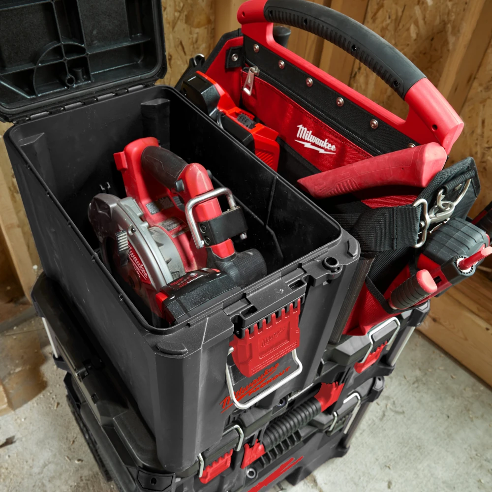 Wkrętarka Milwaukee M18 FUEL w akcji