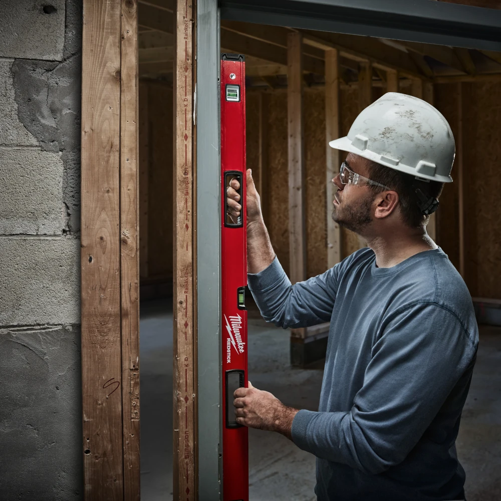 Wkrętarka Milwaukee M18 FUEL w akcji