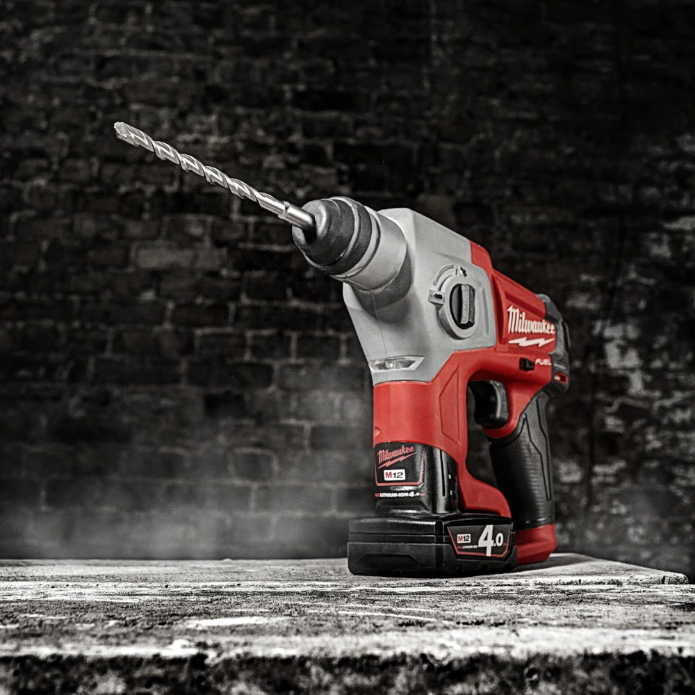 Wkrętarka Milwaukee M18 FUEL w akcji