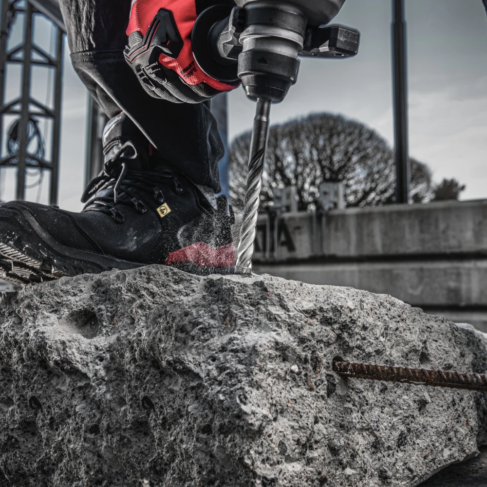 Wkrętarka Milwaukee M18 FUEL w akcji