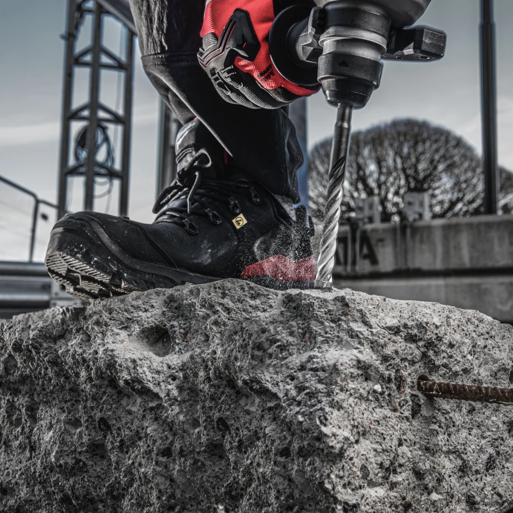 Wkrętarka Milwaukee M18 FUEL w akcji