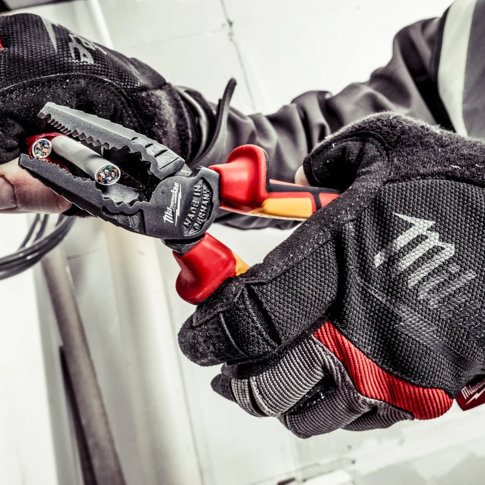 Wkrętarka Milwaukee M18 FUEL w akcji